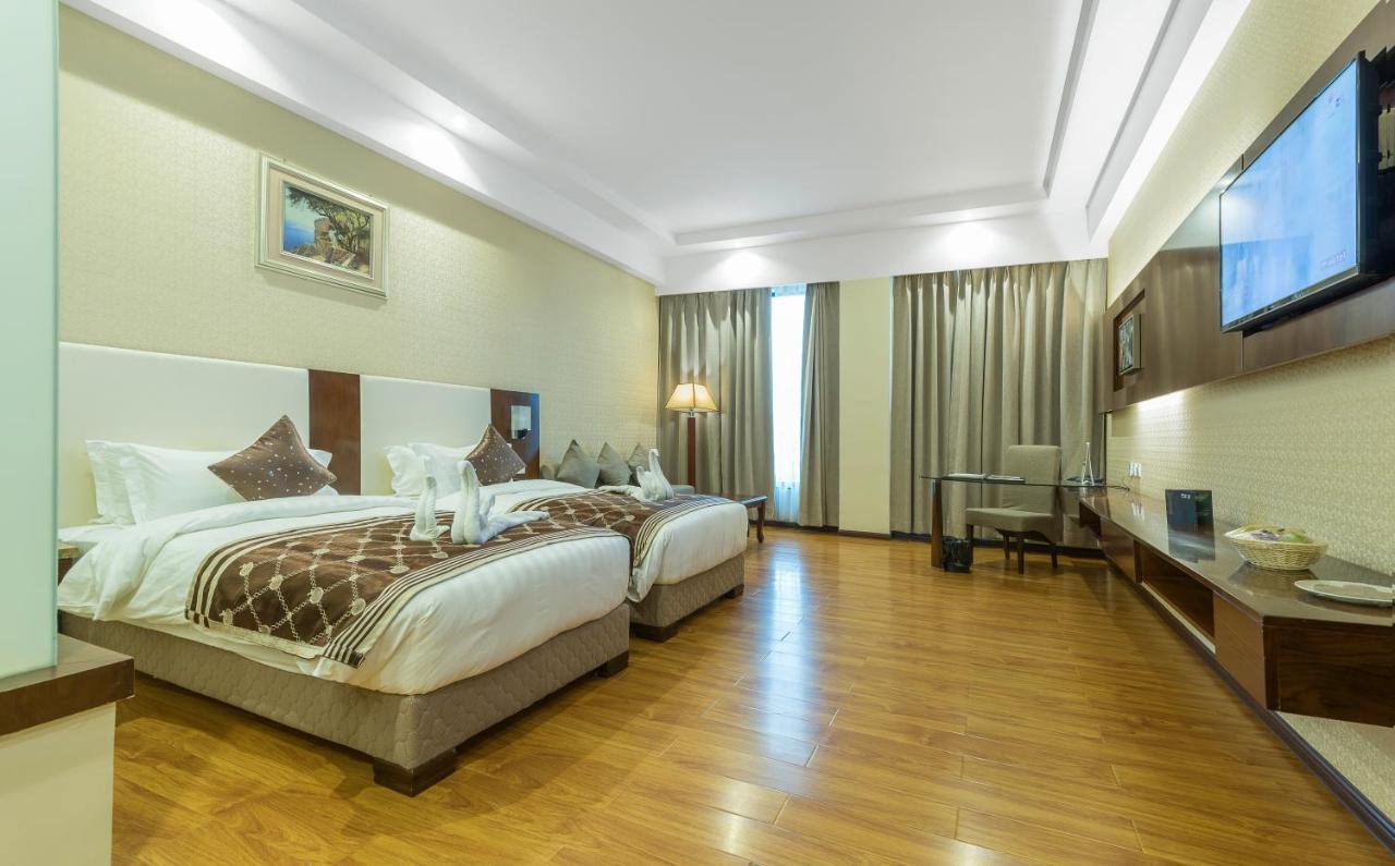 Clarion Inn Jaipur Kukas Luaran gambar