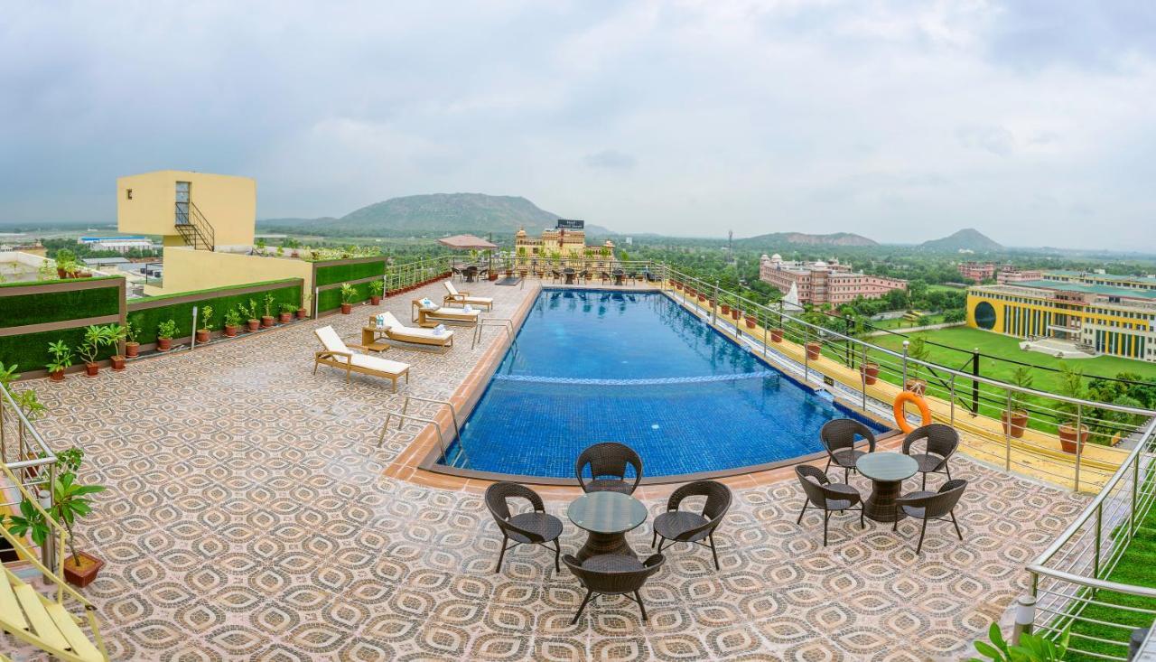 Clarion Inn Jaipur Kukas Luaran gambar