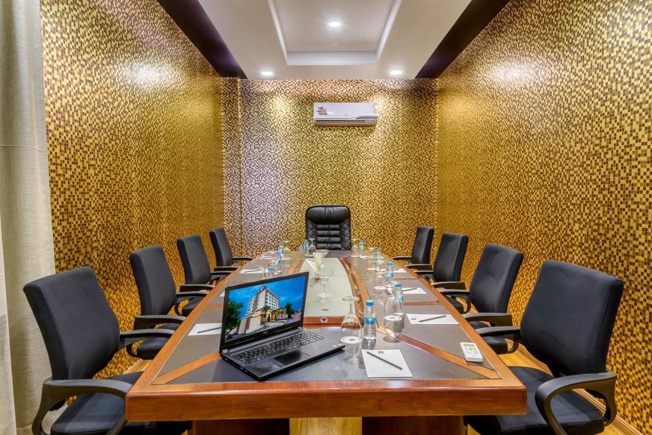 Clarion Inn Jaipur Kukas Luaran gambar