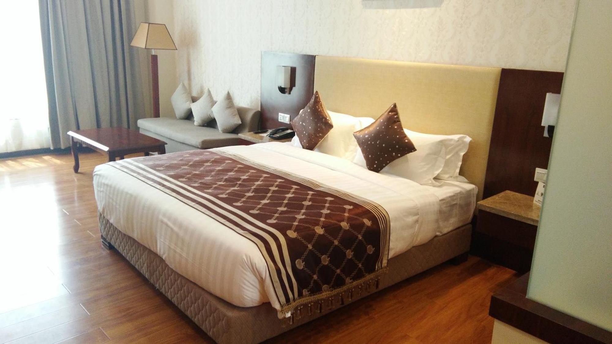 Clarion Inn Jaipur Kukas Bilik gambar